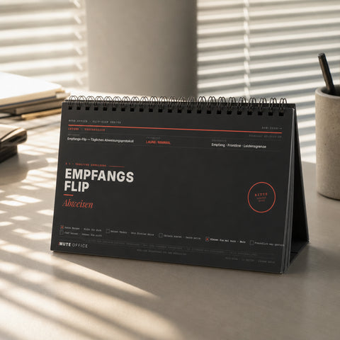 MUTE OFFICE — Hero — Empfangs-Flip · Täglich Abweisen · Flip-Sign Tischkalender