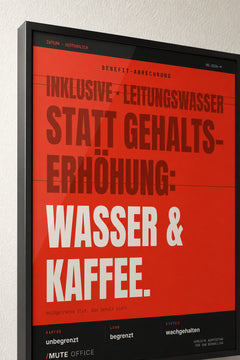 MUTE OFFICE — Detail — Wasser & Kaffee statt Gehaltserhöhung – Büro-Poster mit Rahmen — Vorschau 4