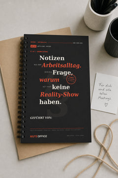 MUTE OFFICE — Geschenk-Szene — Notizen aus dem Arbeitsalltag. Und die Frage, warum wir noch keine Reality-Show haben · Personalisiertes Geschenk — Vorschau 5