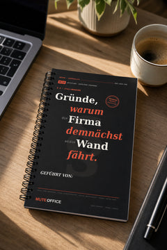 MUTE OFFICE — Homeoffice-Szene — Gründe, warum die Firma demnächst an die Wand fährt · Personalisiertes Geschenk — Vorschau 2
