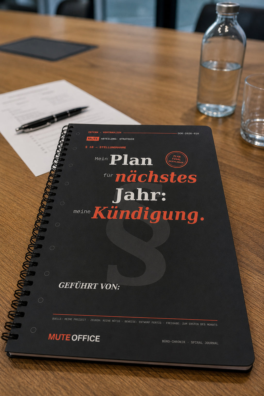 MUTE OFFICE — Meeting-Szene — Mein Plan für nächstes Jahr: meine Kündigung