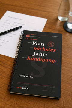 MUTE OFFICE — Meeting-Szene — Mein Plan für nächstes Jahr: meine Kündigung · Personalisiertes Geschenk — Vorschau 3
