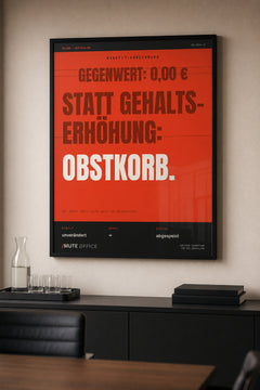 MUTE OFFICE — Meeting-Szene — Obstkorb statt Gehaltserhöhung – Büro-Poster mit Rahmen — Vorschau 3